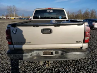 2006 Chevrolet Silverado 1500 LT1 with VIN 1GCEK19V46Z177854, listed as a Copart auction lot 87515875 with 193,619 mi miles and Salvage Title. Bid and sale history available at carsss.com. Image 6.