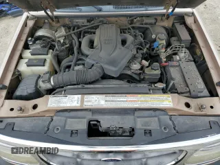1998 Ford Explorer XL z VIN 1FMZU34E6WUA31799, wystawiony jako Copart lot #47761155 z przebiegiem 92 842 mil mil oraz Czysty tytuł • Clean title. Historia ofert i sprzedaży dostępna na DreamBid. Obrazek 12.