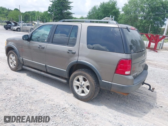 2003 Ford Explorer XLT z VIN 1FMZU63KX3UB62643, wystawiony jako IAAI lot #42185398 z przebiegiem 175 926 mil mil oraz . Historia ofert i sprzedaży dostępna na DreamBid. Obrazek 3.