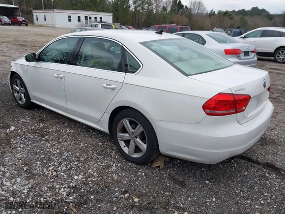 2015 Volkswagen Passat 1.8T Limited Edition with VIN 1VWAS7A30FC094529, listed as a IAAI auction lot 41531323 with 151,294 mi miles. Bid and sale history available at carsss.com. Image 3.