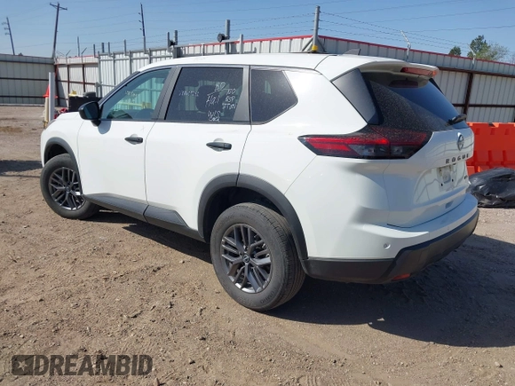 2024 Nissan Rogue S with VIN 5N1BT3AB3RC698306, listed as a IAAI auction lot 41857898 with 30,381 mi miles. Bid and sale history available at carsss.com. Image 3.