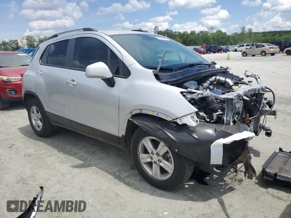 2022 Chevrolet Trax LT with VIN KL7CJPSM4NB567954, listed as a Copart auction lot 55414865 with 30,806 mi miles and Clean title. Bid and sale history available at DreamBid. Image 4.