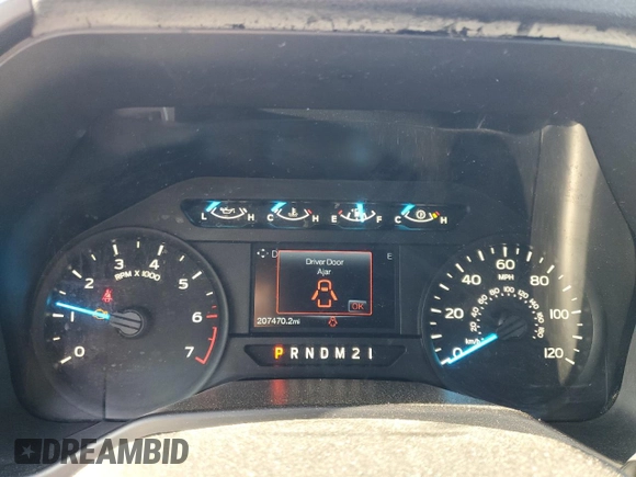 2016 Ford F-150 XL with VIN 1FTMF1CP6GKD69703, listed as a Copart auction lot 52428725 with 207,470 mi miles and Clean Title. Bid and sale history available at DreamBid. Image 9.