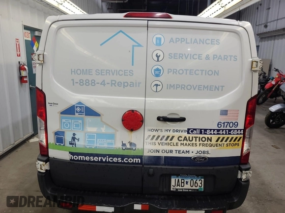 2016 Ford Transit Cargo z VIN 1FTYE1YM9GKB19505, wystawiony jako IAAI lot #42774251 z przebiegiem 252 184 mil mil oraz . Historia ofert i sprzedaży dostępna na DreamBid. Obrazek 10.
