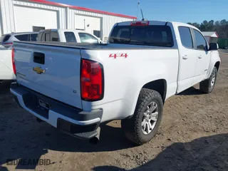 2018 Chevrolet Colorado 4WD LT with VIN 1GCPTCE18J1233161, listed as a IAAI auction lot 41349114 with 160,575 mi miles. Bid and sale history available at carsss.com. Image 4.