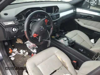 2010 Mercedes-Benz E 350 Luxury z VIN WDDHF5GB0AA078706, wystawiony jako Copart lot #49172915 z przebiegiem 208 869 mil mil oraz Szkoda całkowita • Salvage title. Historia ofert i sprzedaży dostępna na DreamBid. Obrazek 8.
