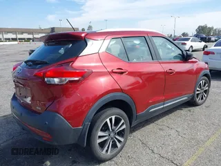 2020 Nissan Kicks SR with VIN 3N1CP5DV5LL536903, listed as a IAAI auction lot 41778615 with 90,744 mi miles. Bid and sale history available at carsss.com. Image 4.