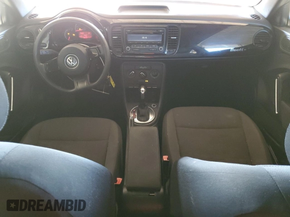 2013 Volkswagen Beetle Entry with VIN 3VWFP7AT5DM660333, listed as a Copart auction lot 55804995 with 89,249 mi miles and Clean Title. Bid and sale history available at DreamBid. Image 8.
