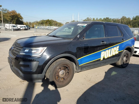 2017 Ford Police Interceptor Utility with VIN 1FM5K8AT3HGA77239, listed as a Copart auction lot 72753094 with 98,784 mi miles and Clean Title. Bid and sale history available at carsss.com. Image 1.