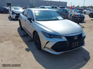 2021 Toyota Avalon XSE Nightshade with VIN 4T1EZ1FB6MU069666, listed as a IAAI auction lot 41684183 with 75,320 mi miles. Bid and sale history available at carsss.com. Image 1.