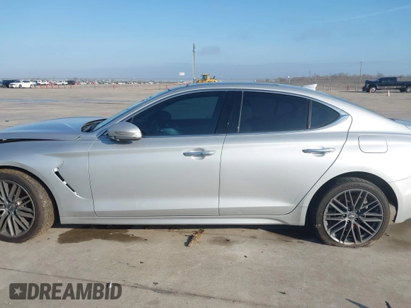 2019 Genesis G70 2.0T Advanced with VIN KMTG34LA5KU023157, listed as a IAAI auction lot 41490171 with 83,971 mi miles. Bid and sale history available at carsss.com. Image 14.