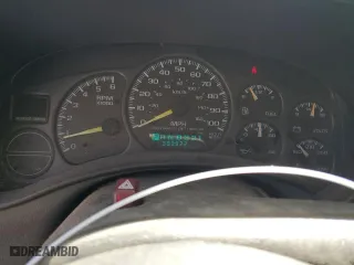 2001 Chevrolet Silverado 1500 LT with VIN 1GCEC19T41Z189653, listed as a Copart auction lot 49685925 with 393,922 mi miles and Salvage Title. Bid and sale history available at carsss.com. Image 9.