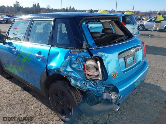 2018 MINI Hardtop 4 Door Cooper with VIN WMWXU1C52J2F92989, listed as a IAAI auction lot 40963505 with 34712 miles. Bid and sale history available at carsss.com. Image 6.