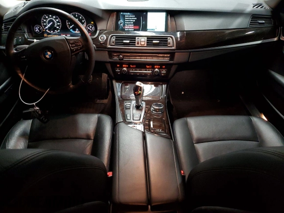 2014 BMW 5 Series 535i xDrive with VIN WBA5B3C50ED530166, listed as a Copart auction lot 55648005 with 112,803 mi miles and Clean Title. Bid and sale history available at carsss.com. Image 8.