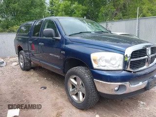 2007 Dodge 1500 SLT с VIN 1D7HU18287J511582, выставлен на аукционе IAAI как лот 42410151 с пробегом 151 001 миль миль и . История ставок и продаж доступна на DreamBid. Изображение 1.