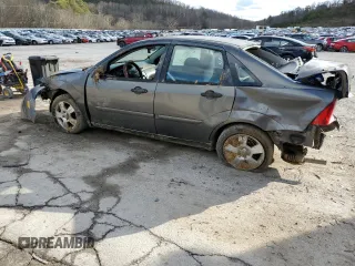 2003 Ford Focus ZTS with VIN 1FAHP38393W213650, listed as a Copart auction lot 86083814 with Not Provided miles and Salvage Title. Bid and sale history available at carsss.com. Image 2.