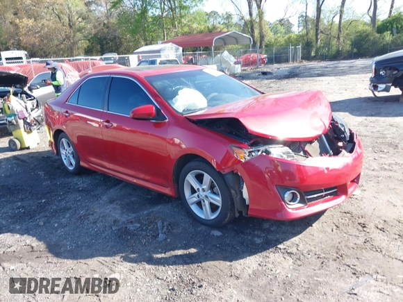 2012 Toyota Camry L with VIN 4T1BF1FK9CU566124, listed as a IAAI auction lot 41984713 with 186,266 mi miles. Bid and sale history available at carsss.com. Image 1.