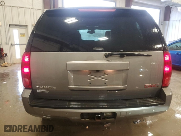 2007 GMC Yukon SLE with VIN 1GKFK13077J126788, listed as a Copart auction lot 43276125 with 194,892 mi miles and Clean Title. Bid and sale history available at carsss.com. Image 6.