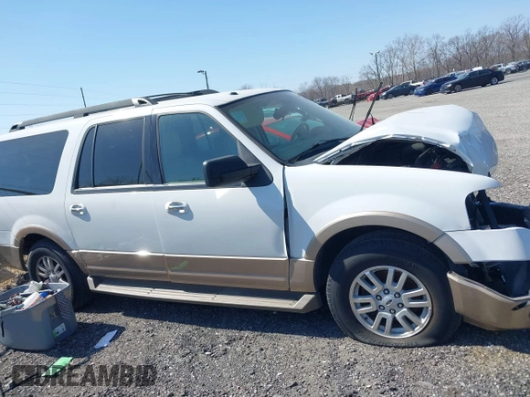 2014 Ford Expedition EL XLT with VIN 1FMJK1J50EEF37813, listed as a IAAI auction lot 41769599 with 214,041 mi miles. Bid and sale history available at carsss.com. Image 13.