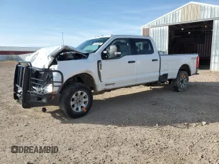 2024 Ford F-350 XL с VIN 1FT8W3BT1REE21588, выставлен на аукционе Copart как лот 47617935 с пробегом 11 223 миль миль и Списание • Salvage title. История ставок и продаж доступна на DreamBid. Изображение 1.