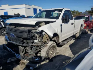 2019 Ford Super Duty F-250 SRW XL with VIN 1FTBF2B67KED50526, listed as a Copart auction lot 41816635 with 115,208 mi miles and Salvage Title. Bid and sale history available at carsss.com. Image 1.