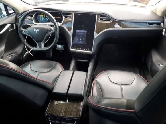 2013 Tesla Model S Performance with VIN 5YJSA1DP3DFP05675, listed as a Copart auction lot 51638795 with 0 mi miles and Salvage Title. Bid and sale history available at carsss.com. Image 8.