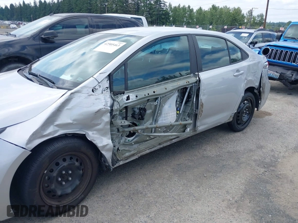 2024 Toyota Corolla LE z VIN 5YFB4MDE2RP107029, wystawiony jako IAAI lot #42585463 z przebiegiem Nie podano mil oraz . Historia ofert i sprzedaży dostępna na DreamBid. Obrazek 6.