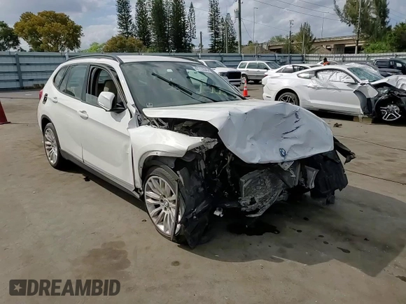2013 BMW X1 28i with VIN WBAVM1C54DVW42668, listed as a Copart auction lot 47722045 with 71,450 mi miles and Salvage Title. Bid and sale history available at carsss.com. Image 11.