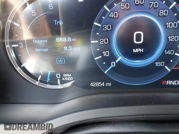 2020 Cadillac Escalade Luxury z VIN 1GYS3BKJ6LR124477, wystawiony jako IAAI lot #42042960 z przebiegiem 42 854 mil mil oraz . Historia ofert i sprzedaży dostępna na DreamBid. Obrazek 15.