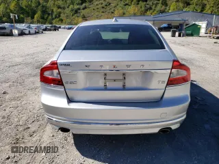 2016 Volvo S80 T5 Drive-E Platinum with VIN YV140MAM7G1196981, listed as a Copart auction lot 70409363 with 68,138 mi miles. Bid and sale history available at carsss.com. Image 6.