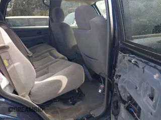 2005 Chevrolet Tahoe LT with VIN 1GNEC13T15R213638, listed as a IAAI auction lot 41787524 with 153,709 mi miles and . Bid and sale history available at DreamBid. Image 8.
