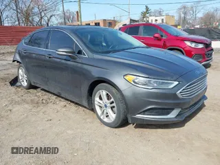 2018 Ford Fusion SE with VIN 3FA6P0HD5JR210985, listed as a IAAI auction lot 41776984 with 83,415 mi miles. Bid and sale history available at carsss.com. Image 1.