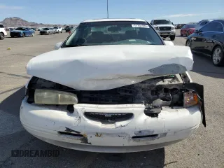 1996 Ford Thunderbird LX z VIN 1FALP62W7TH119284, wystawiony jako Copart lot #71701084 z przebiegiem 239 462 mil mil oraz Szkoda całkowita • Salvage title. Historia ofert i sprzedaży dostępna na DreamBid. Obrazek 5.