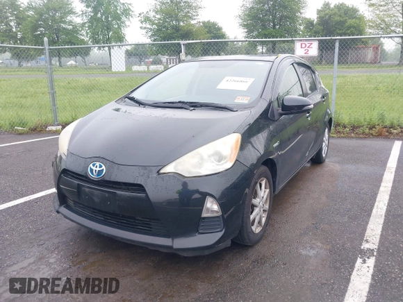2013 Toyota Prius One z VIN JTDKDTB3XD1540798, wystawiony jako IAAI lot #42266860 z przebiegiem 208 567 mil mil oraz . Historia ofert i sprzedaży dostępna na DreamBid. Obrazek 17.