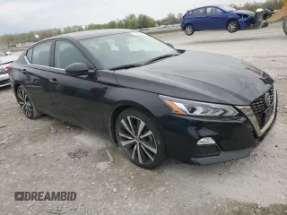 2019 Nissan Altima SR with VIN 1N4BL4CV3KC159178, listed as a Copart auction lot 53447525 with 33,590 mi miles and Salvage Title. Bid and sale history available at DreamBid. Image 4.