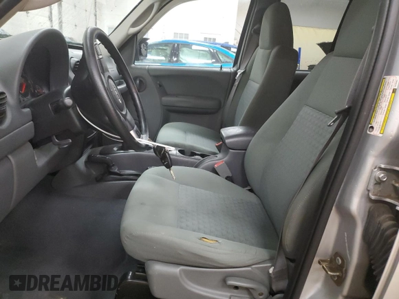2007 Jeep Liberty Sport z VIN 1J4GL48K87W705097, wystawiony jako Copart lot #43754485 z przebiegiem 160 694 mil mil oraz Czysty tytuł • Clean title. Historia ofert i sprzedaży dostępna na DreamBid. Obrazek 7.