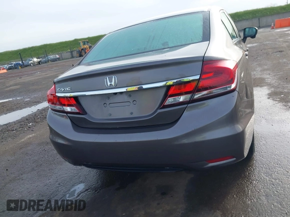 2015 Honda Civic EX z VIN 19XFB2F88FE258134, wystawiony jako IAAI lot #41837215 z przebiegiem 111 532 mil mil oraz . Historia ofert i sprzedaży dostępna na DreamBid. Obrazek 16.