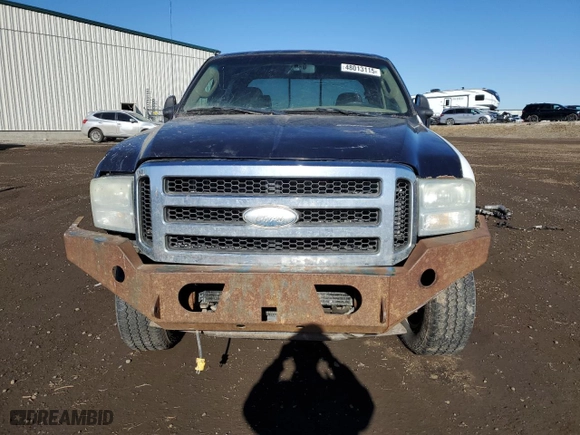 2006 Ford Super Duty F-350 SRW XL with VIN 1FTWW31P56EB59453, listed as a Copart auction lot 48013115 with 0 mi miles and Salvage Title. Bid and sale history available at carsss.com. Image 5.