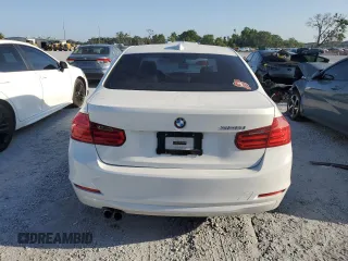 2013 BMW 3 Series 328i с VIN WBA3A5G52DNP19023, выставлен на аукционе Copart как лот 54585875 с пробегом 153 231 миль миль и Списание • Salvage title. История ставок и продаж доступна на DreamBid. Изображение 6.