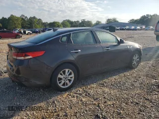 2018 Kia Optima LX with VIN KNAGT4L30J5239634, listed as a Copart auction lot 52647545 with 195,626 mi miles and Clean Title. Bid and sale history available at carsss.com. Image 3.