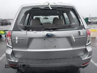 2010 Subaru Forester 2.5X with VIN JF2SH6AC8AH746620, listed as a IAAI auction lot 41965198 with 133,887 mi miles. Bid and sale history available at carsss.com. Image 16.