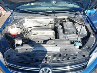 2017 Volkswagen Tiguan S with VIN WVGBV7AX4HK029852, listed as a IAAI auction lot 41654651 with 37,759 mi miles and . Bid and sale history available at DreamBid. Image 10.