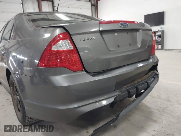 2010 Ford Fusion SE with VIN 3FAHP0HA8AR253165, listed as a IAAI auction lot 41887383 with 234,402 mi miles. Bid and sale history available at carsss.com. Image 6.