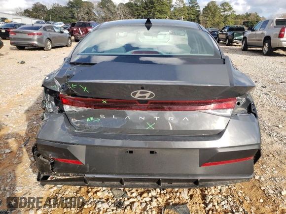 2024 Hyundai Elantra SE with VIN KMHLL4DG3RU794576, listed as a Copart auction lot 43931935 with 2,194 mi miles and Salvage title. Bid and sale history available at DreamBid. Image 6.