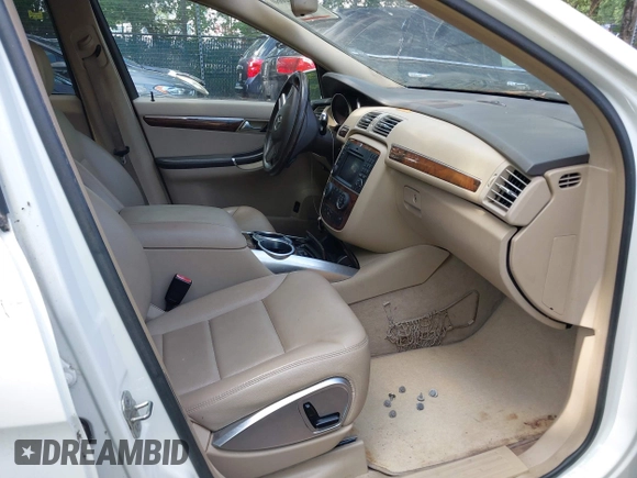 2011 Mercedes-Benz R 350 с VIN 4JGCB6FE5BA116493, выставлен на аукционе IAAI как лот 42732060 с пробегом 206 002 миль миль и . История ставок и продаж доступна на DreamBid. Изображение 5.