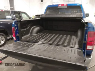 2015 Ram 1500 Big Horn с VIN 1C6RR7LT4FS648005, выставлен на аукционе IAAI как лот 41503711 с пробегом 167 147 миль миль и . История ставок и продаж доступна на DreamBid. Изображение 18.