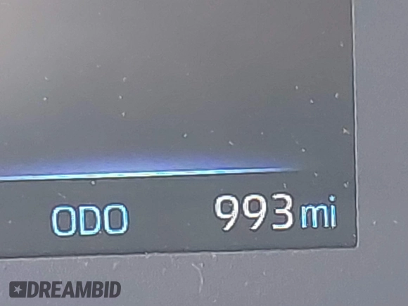 2025 Toyota Corolla Cross L with VIN 7MUAAAAG8SV129922, listed as a IAAI auction lot 42275105 with 993 mi miles and . Bid and sale history available at DreamBid. Image 14.