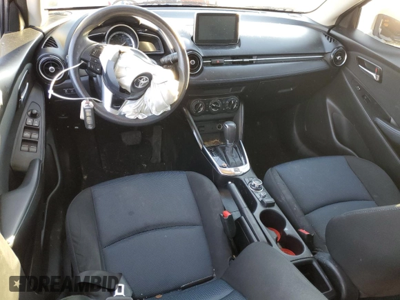 2018 Toyota Yaris with VIN 3MYDLBYV5JY321528, listed as a Copart auction lot 44641815 with Not Provided miles and Salvage Title. Bid and sale history available at DreamBid. Image 8.