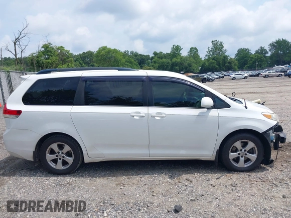 2013 Toyota Sienna LE AAS with VIN 5TDKK3DC6DS351233, listed as a IAAI auction lot 42652981 with 385,791 mi miles and . Bid and sale history available at DreamBid. Image 13.