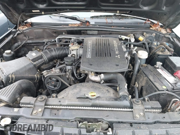 2000 Mitsubishi Montero LS z VIN JA4LS31H6YP004497, wystawiony jako IAAI lot #41403319 z przebiegiem 259 107 mil mil oraz . Historia ofert i sprzedaży dostępna na DreamBid. Obrazek 10.